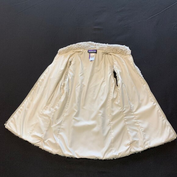 Patagonia Vest Fleece. Full Zip Size XS. Women. Cream. - Picture 8 of 14